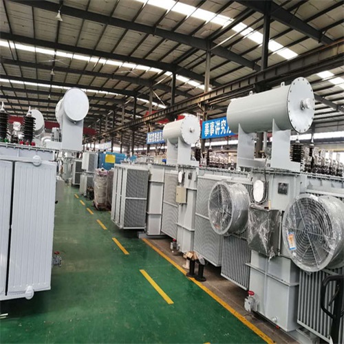 东方S13-4000KVA油浸式变压器